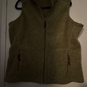 Eddie Bauer vest